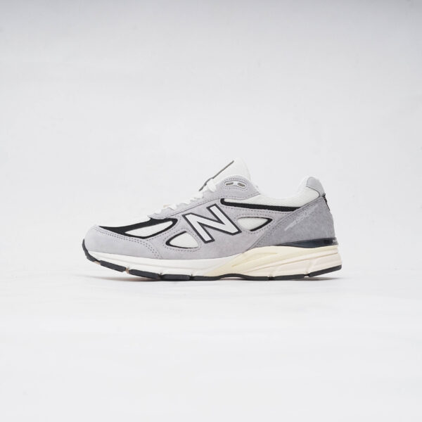 DSC05950 NEW BALANCE U990TG4 TEDDY SANTIS GREY BLACK