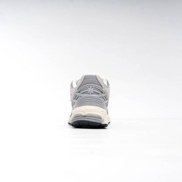 DSC07378 NEW BALANCE M1906REJ RAINCLOUD GREY