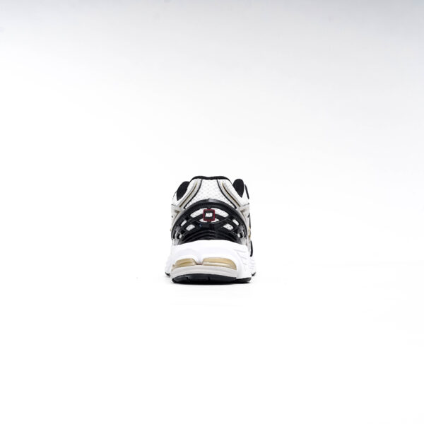 DSC07408 NEW BALANCE M1906RA WHITE BLACK GOLD