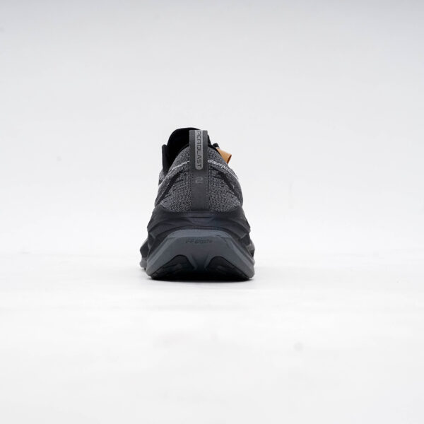 ASICS SUPERBLAST 2 BLACK WHITE