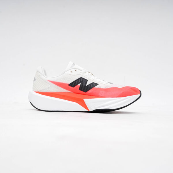 DSC01984 NEW BALANCE MFCXLV5 REBEL URGENT RED