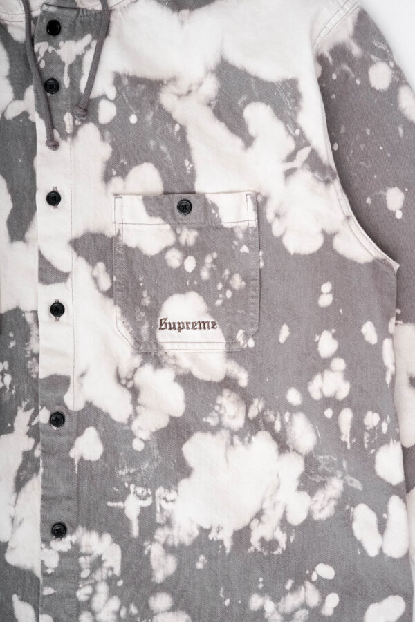 SUPREME HOODED DENIM SHIRT BLEACHED