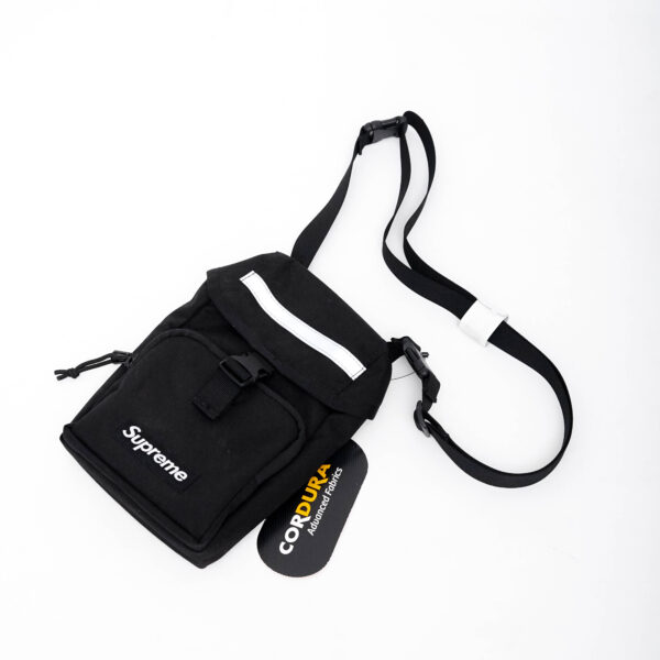 SUPREME CAMERA SLING BAG BLACK CORDURA