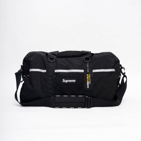 supreme fw24 duffle bag black ブラック Supreme Leather Large Duffle Bag (FW24) - $498