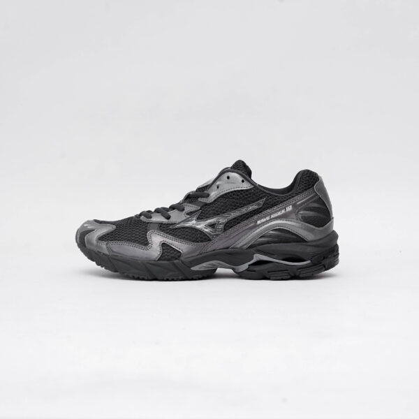 DSC04870 MIZUNO WAVE RIDER 10 BLACK SAND
