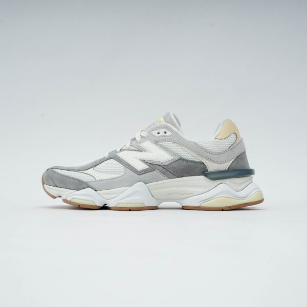 DSC08726 NEW BALANCE U9060AUB SLATE GREY CALCIUM