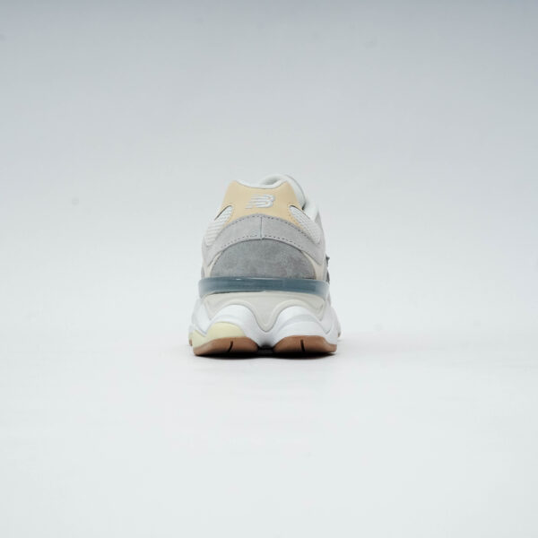 DSC08727 NEW BALANCE U9060AUB SLATE GREY CALCIUM
