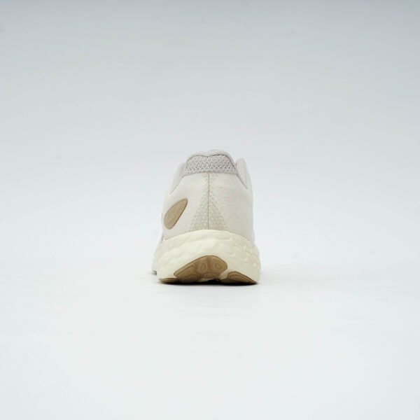 NEW BALANCE M680RC8 BEIGE
