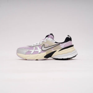 DSC09329 NIKE V2K RUN DOLL METALLIC
