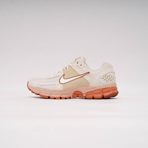 DSC09335 NIKE VOMERO 5 PHANTOM SUMMIT WHITE