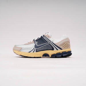 DSC09338 NIKE P-6000 THUNDER BLUE