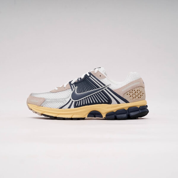 DSC09338 NIKE P-6000 THUNDER BLUE