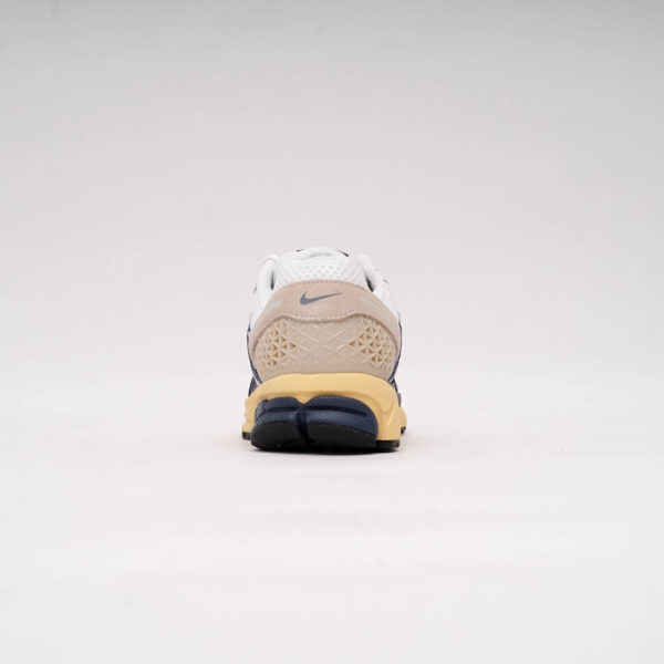 DSC09339 NIKE P-6000 THUNDER BLUE