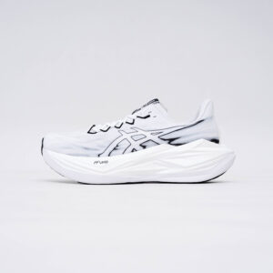 DSC00326 ASICS SUPERBLAST 3 WHITE BLACK