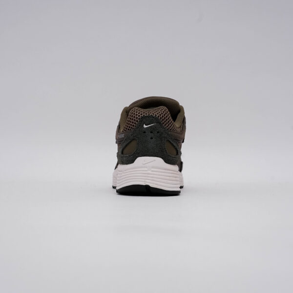NIKE P-6000 SE SEQUOIA PHANTOM OLIVE
