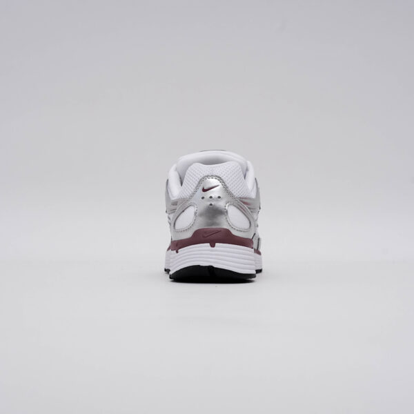 NIKE P-6000 WHITE SILVER METALLIC SILVER TATTO