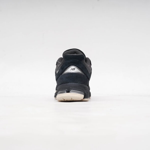 NEW BALANCE U2002RL BLACK OAT