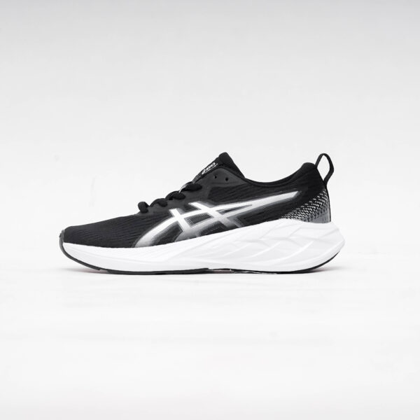 ASICS NOVABLAST 4 GS BLACK WHITE