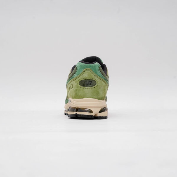 NEW BALANCE U20117ZT X KITH LEAF GREEN