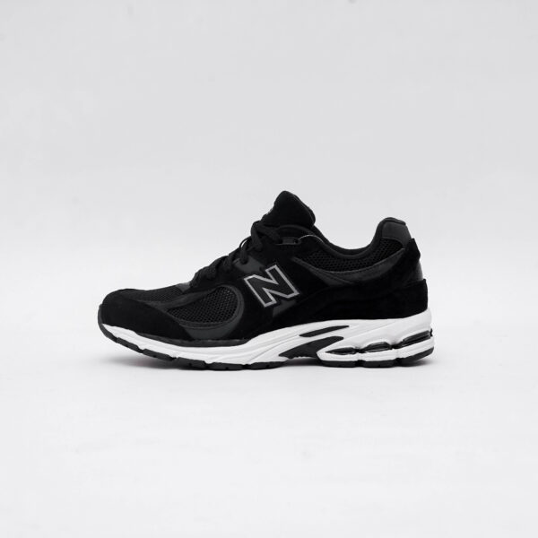 NEW BALANCE M2002RBK BLACK WHITE