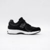 NEW BALANCE M2002RBK BLACK WHITE