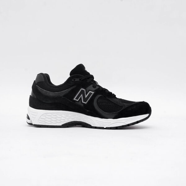 NEW BALANCE M2002RBK BLACK WHITE