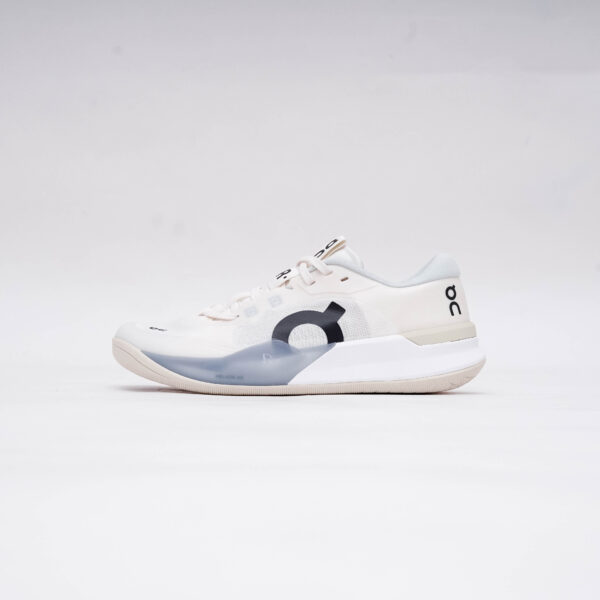 ON ROGER PRO 3 IVORY WASH