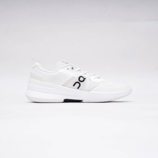 ON ROGER PRO 2 ALL WHITE