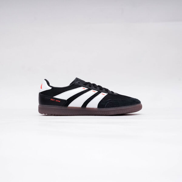 ADIDAS PREDATOR 24 LEAGUE LOW FREESTYLE BLACK WHITE